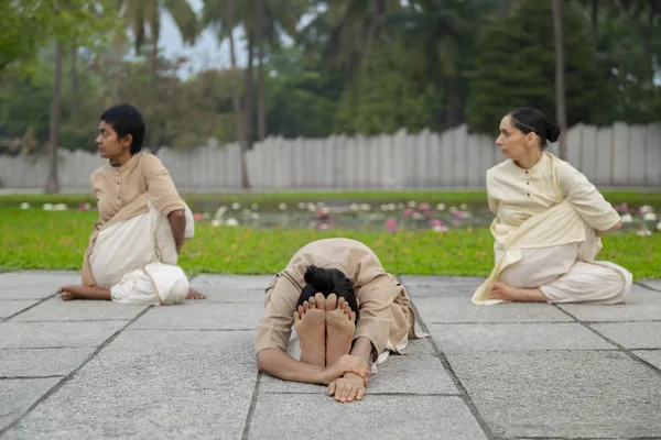 Surya Kriya vs Surya Namaskar